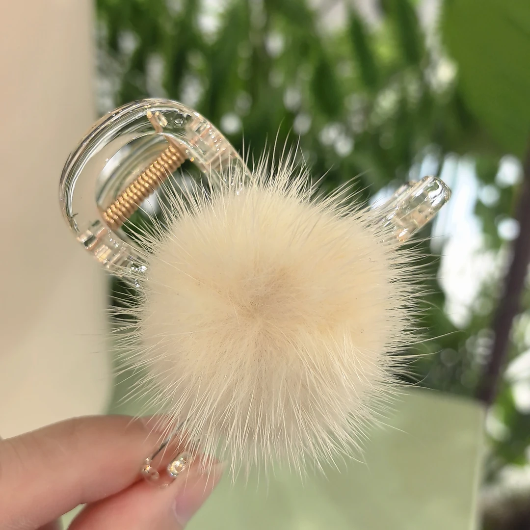 韩系新款精致米白色水貂毛时尚百搭高八抓夹WM-894