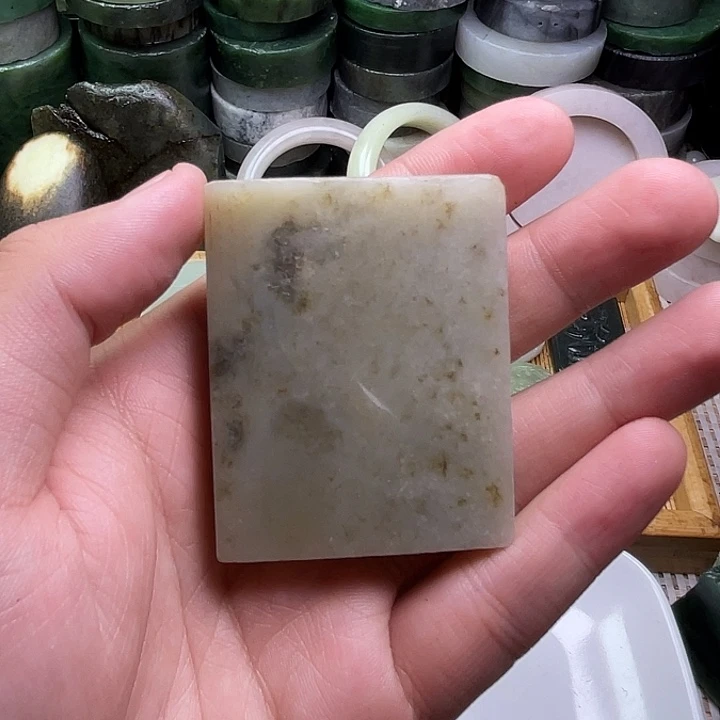 未镶嵌和田玉车挂