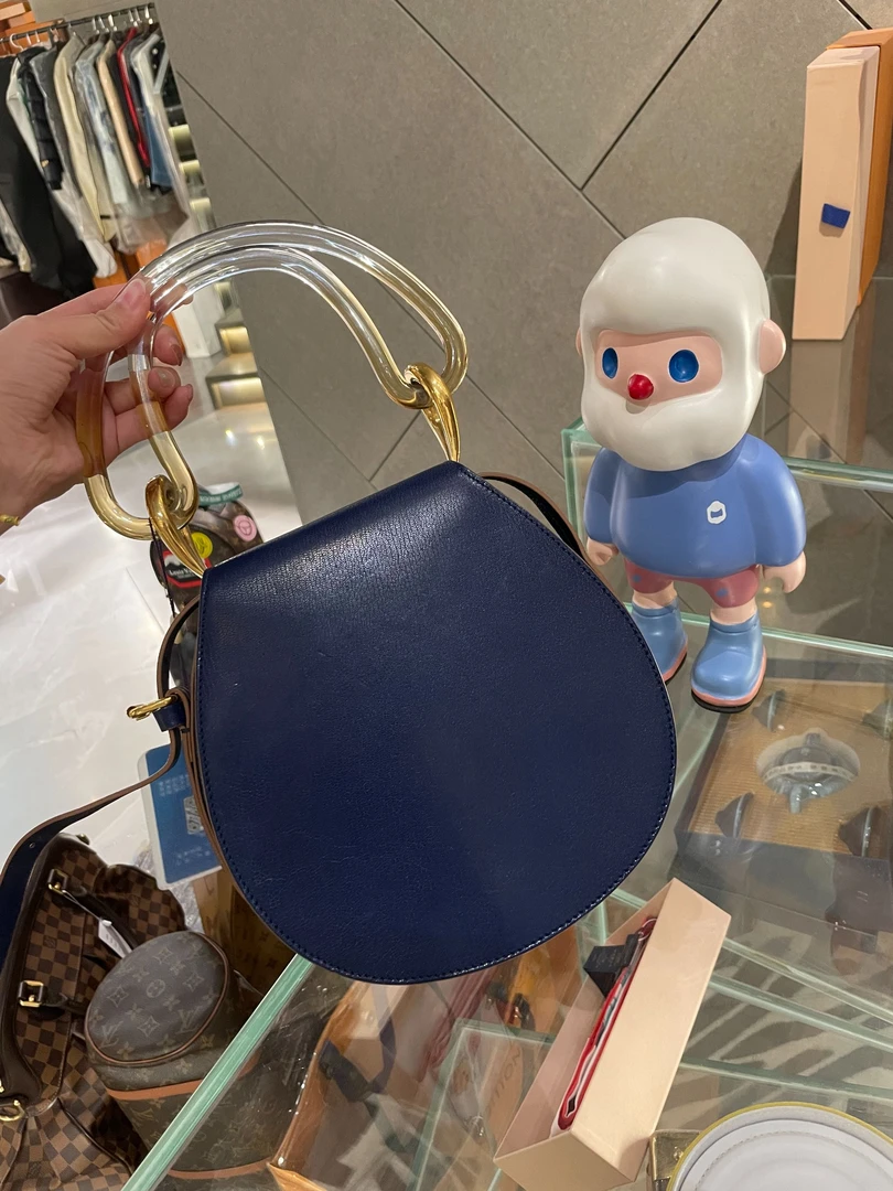 95新 MARNI 帝爵奢品/95新/蓝色圆环单肩包