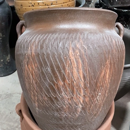 紫砂花盆口25高度31咖色