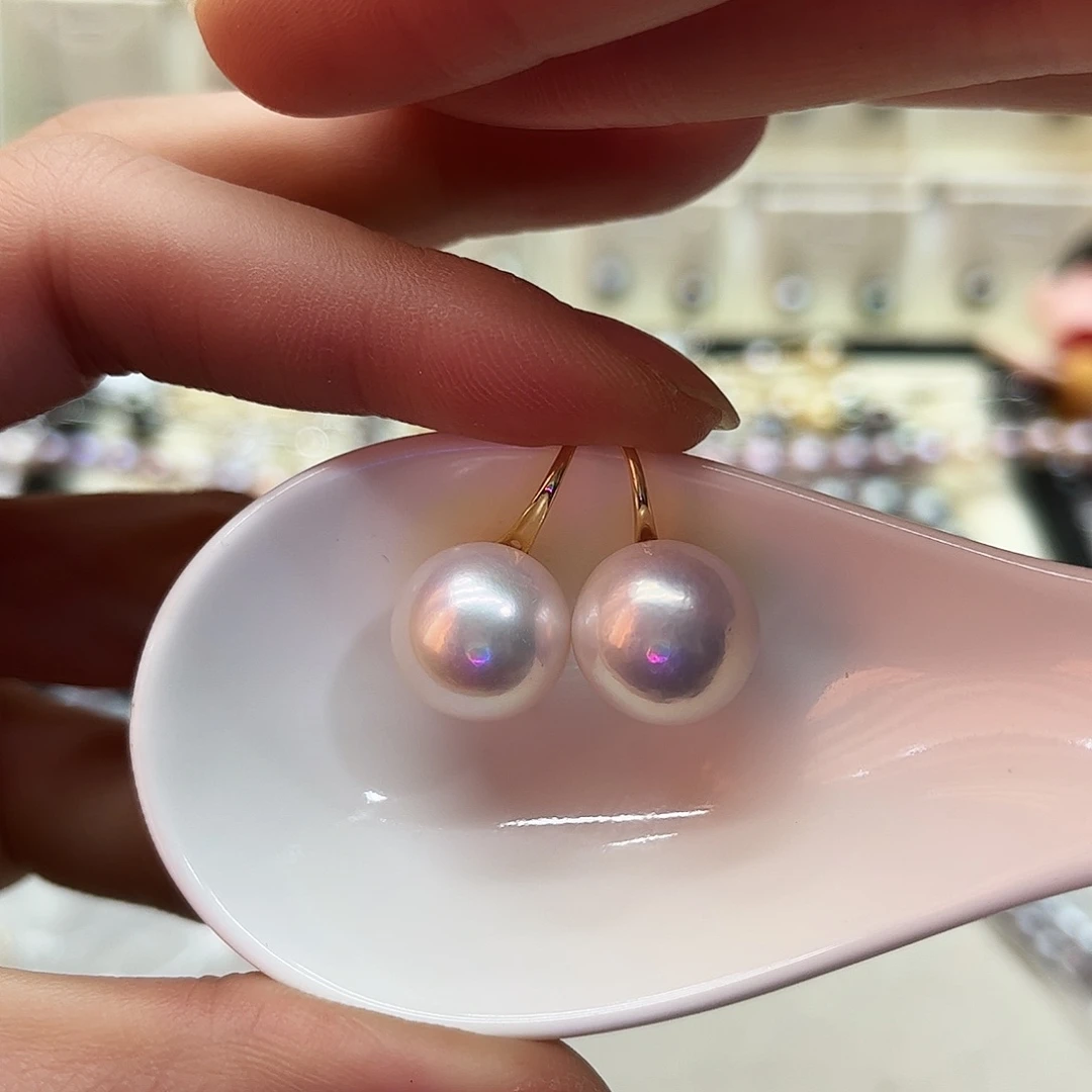 淡水珍珠银S925镶嵌耳饰