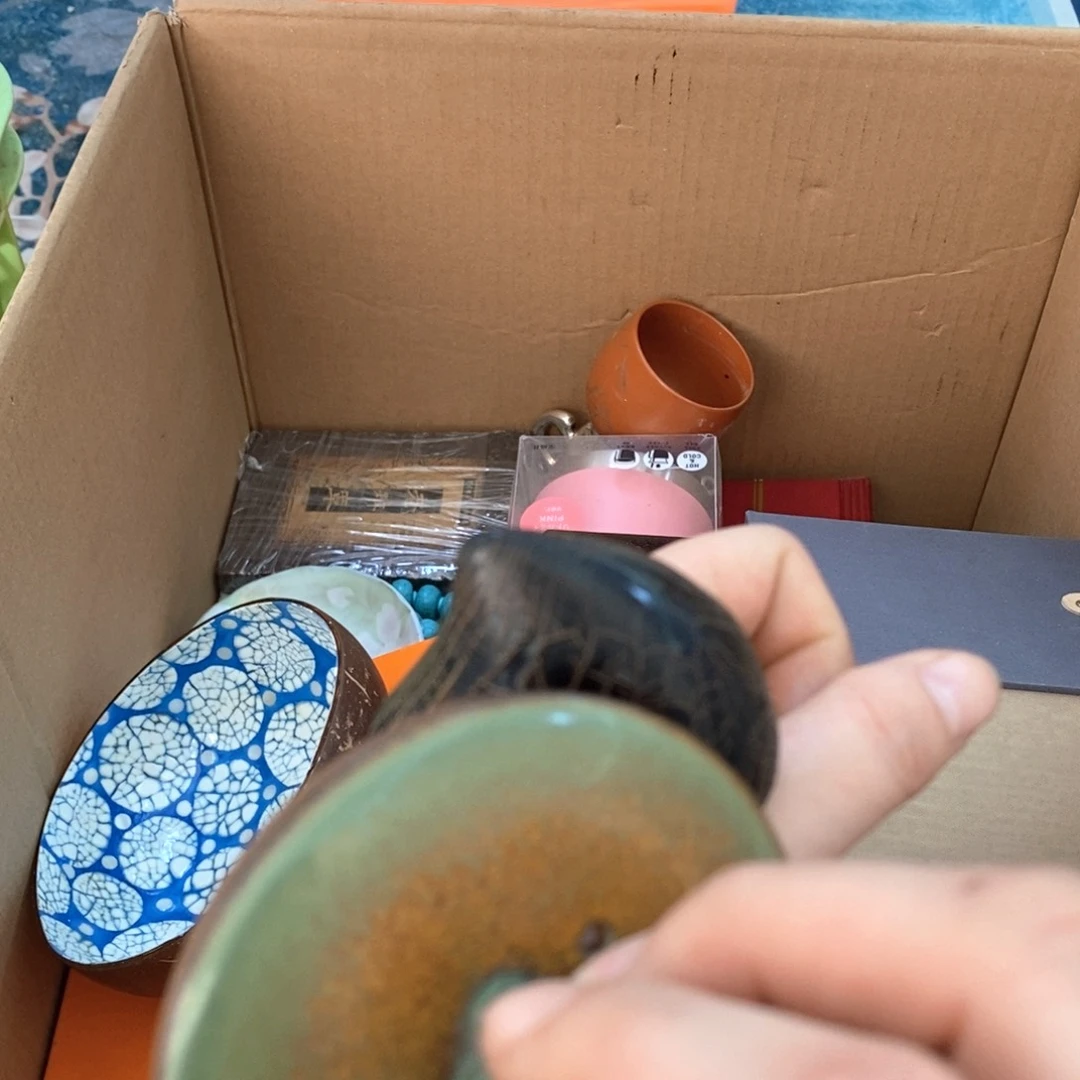 瓷片哈哈哈哈哈嘎嘎哈哈哈哈