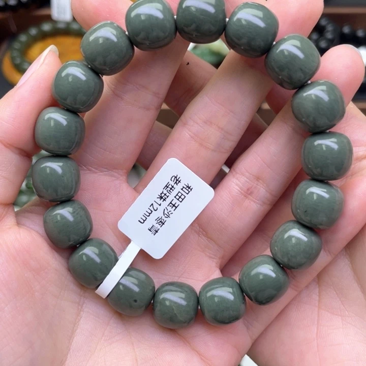 未镶嵌手链和田玉