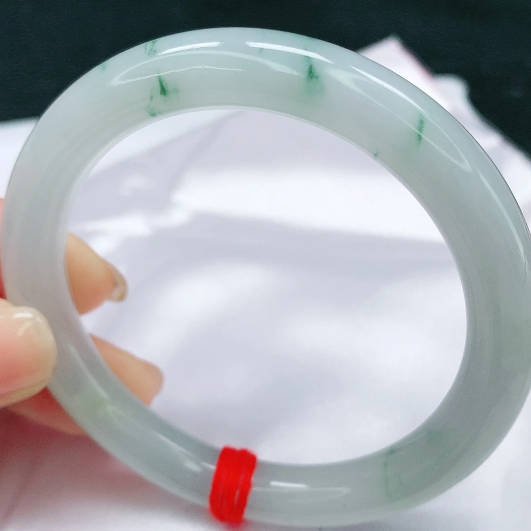 未镶嵌手镯翡翠翡翠