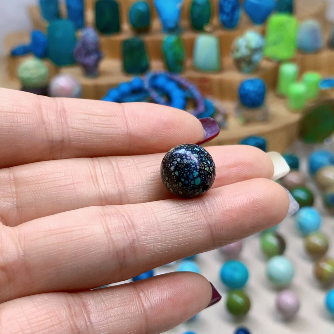 绿松石未镶嵌三彩随行