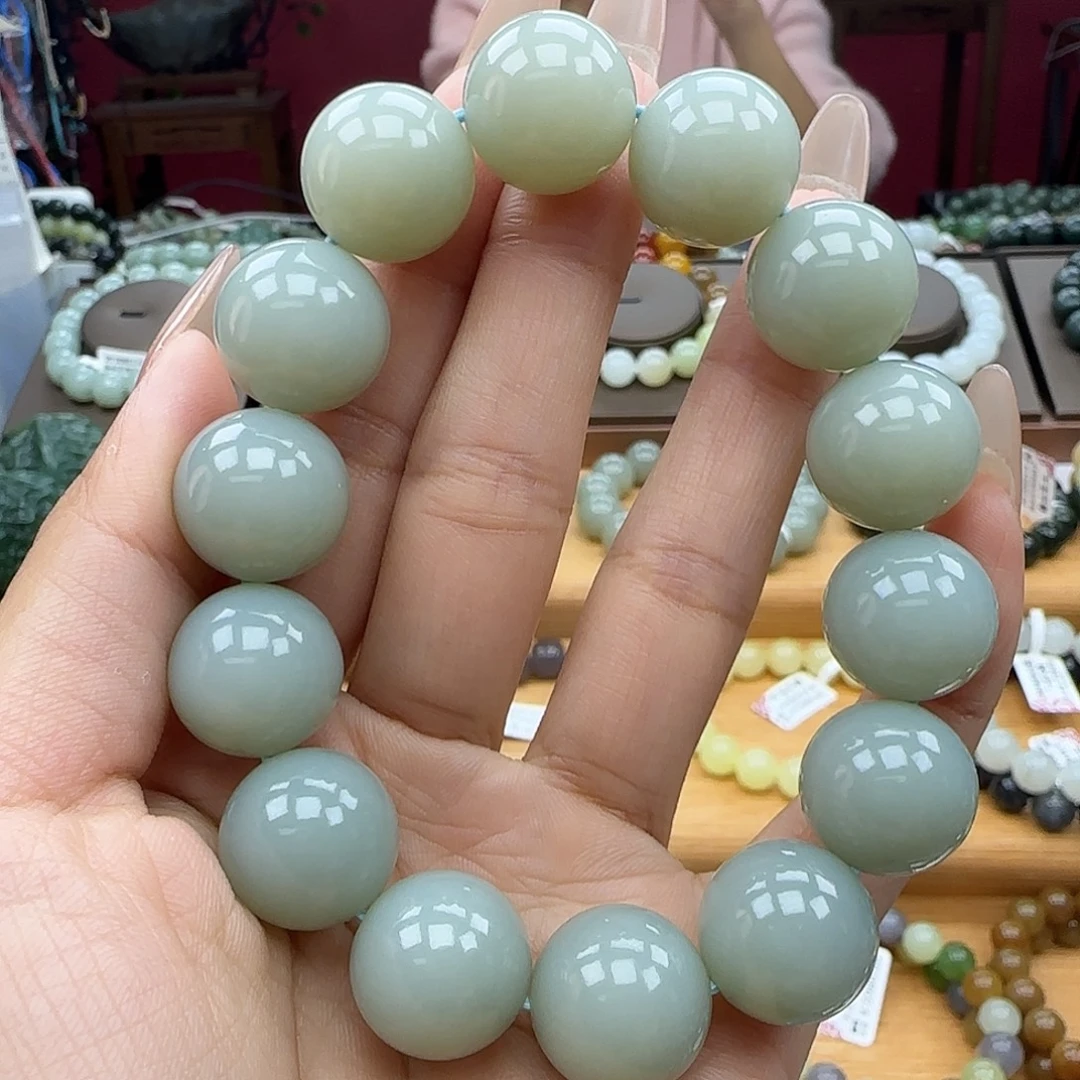 和田玉未镶嵌手串