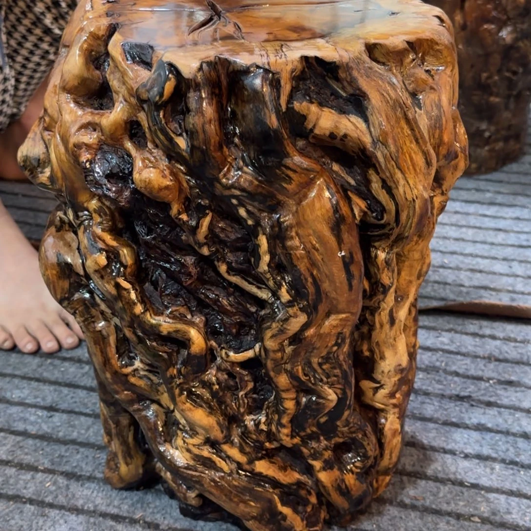 心***房龙纹鸡心枣木手工艺品