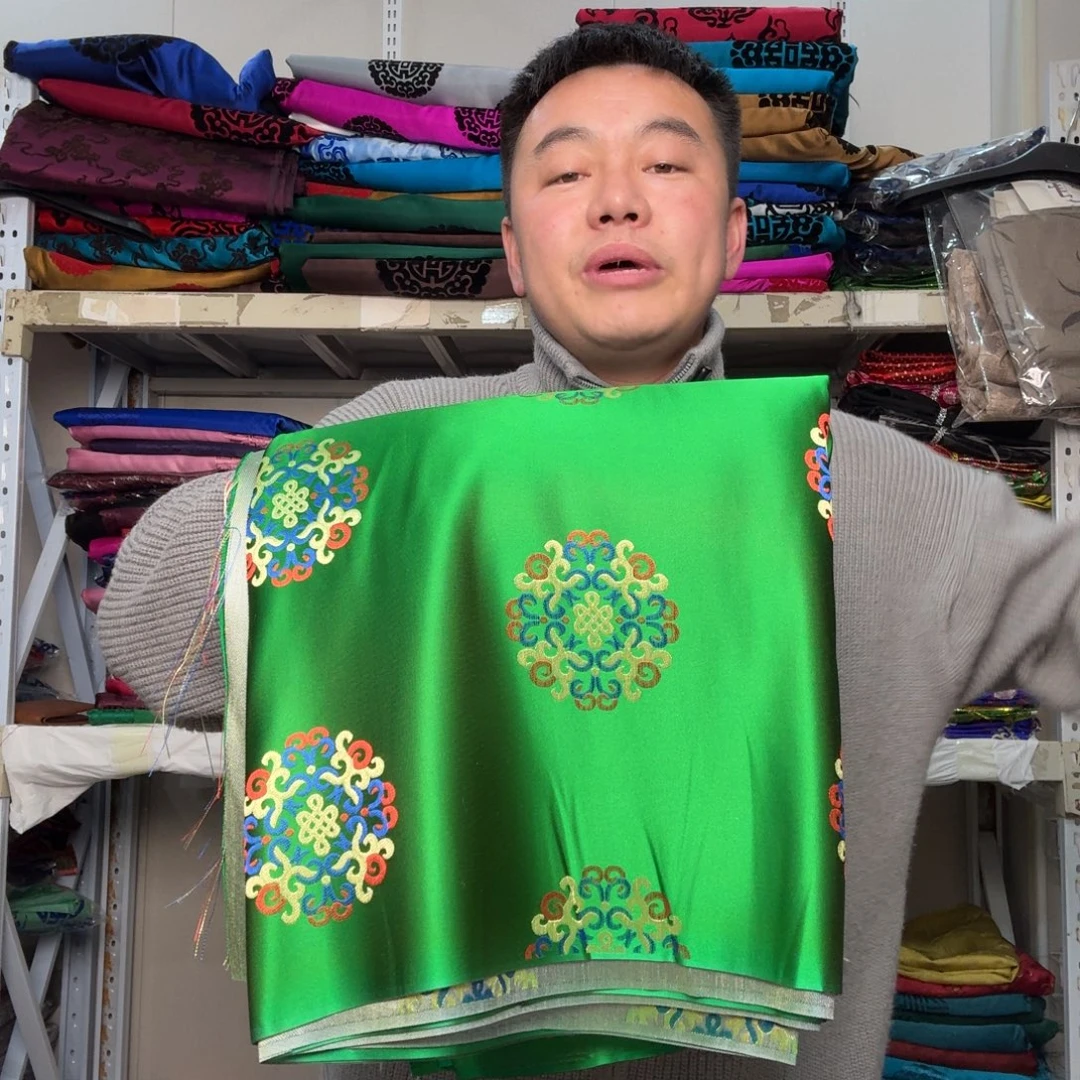 杭州7米的绸缎甩甩甩甩甩甩甩甩甩