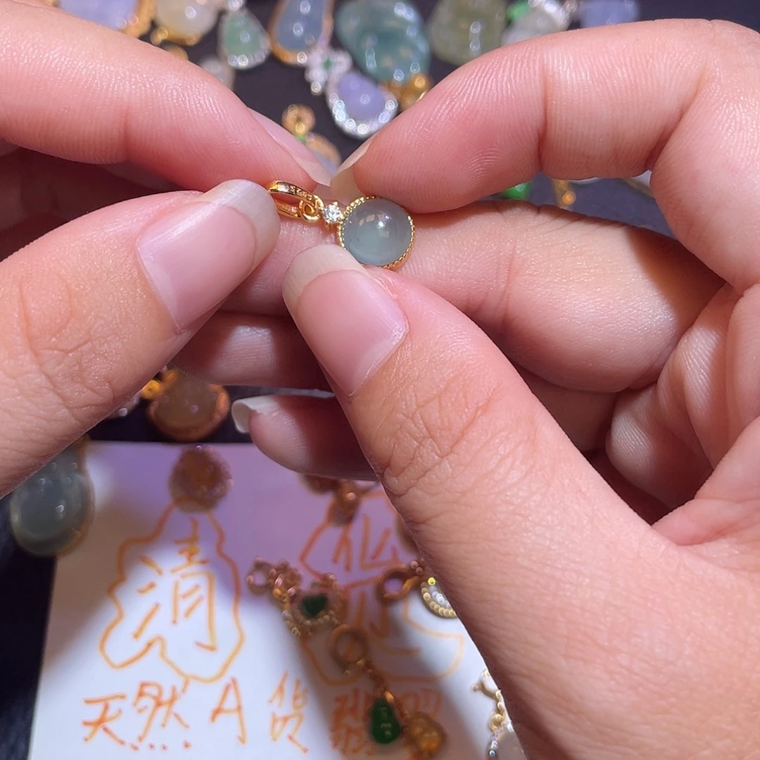 翡翠银S925镶嵌颈饰