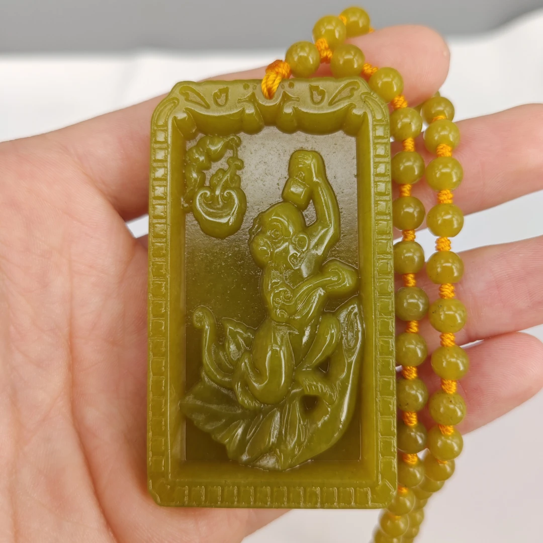 岫玉精品生肖猴吊坠