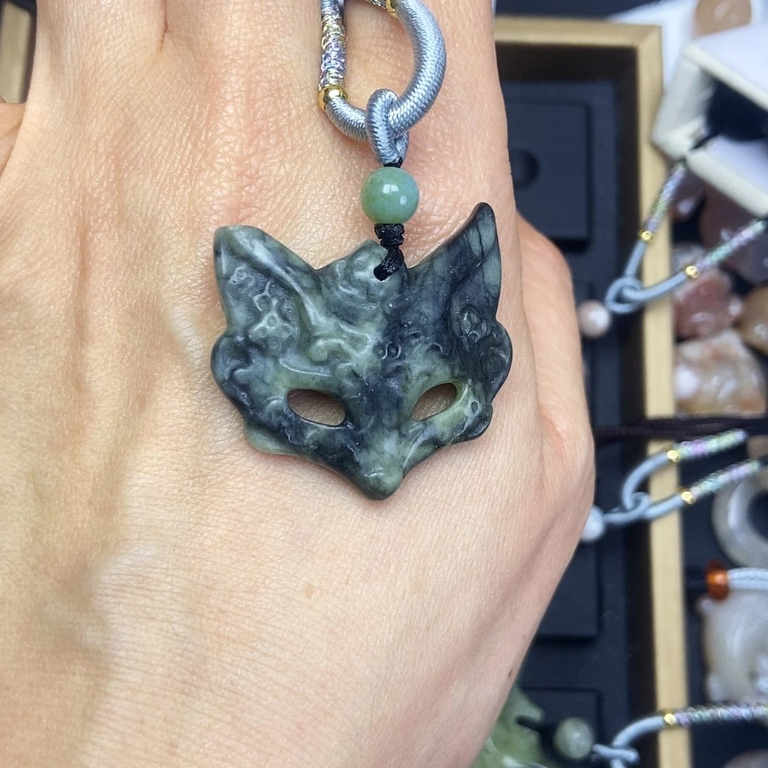 石英质玉吊坠(赠链)未镶嵌林*、