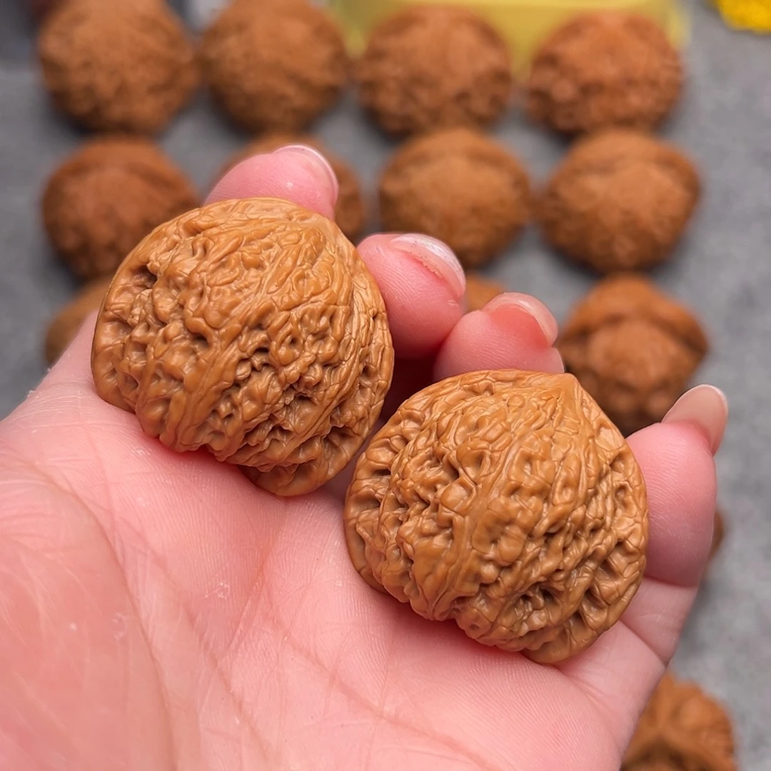 把件文玩核桃精品红宝石34+全品