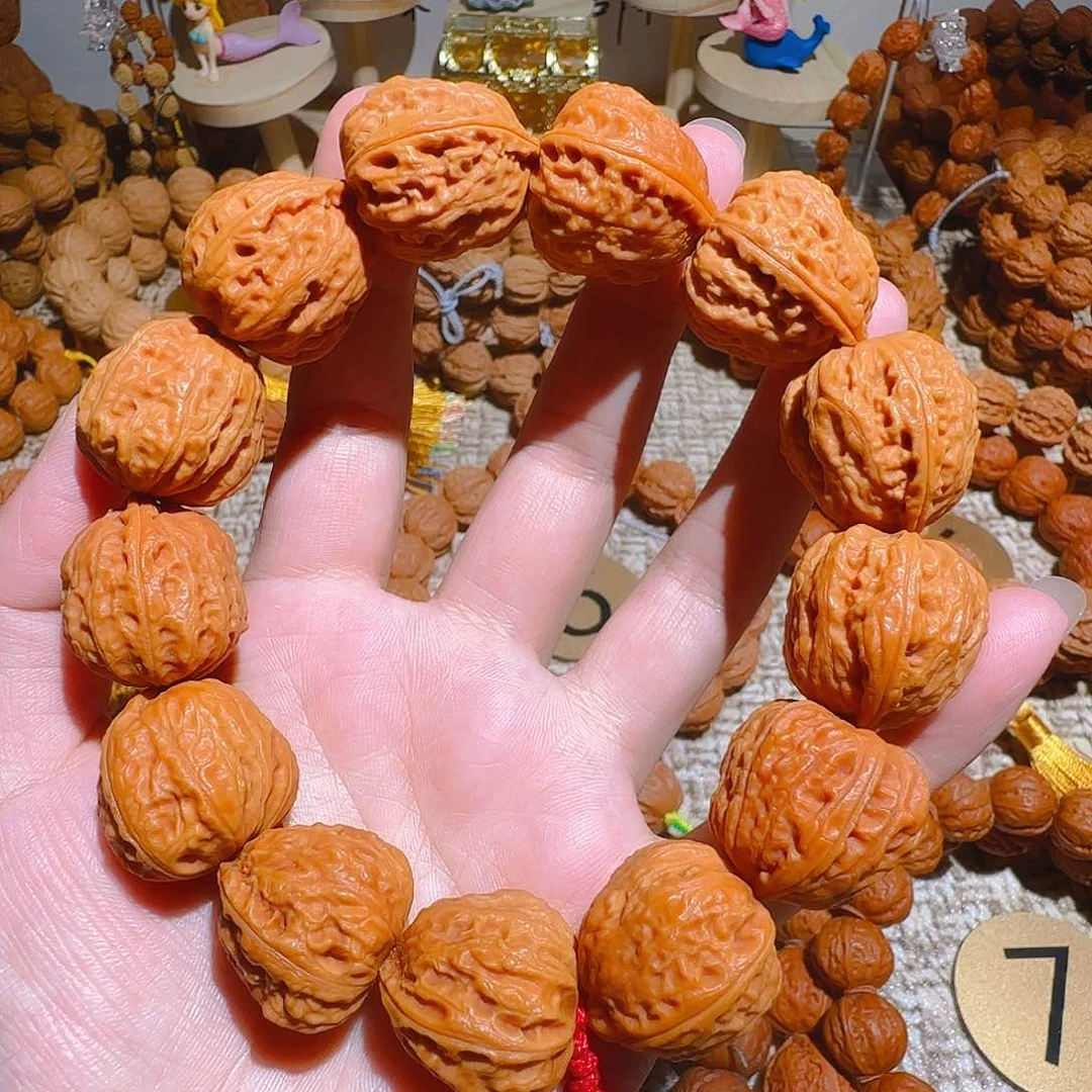 文玩核桃吊坠招财蛤蟆头一道筋