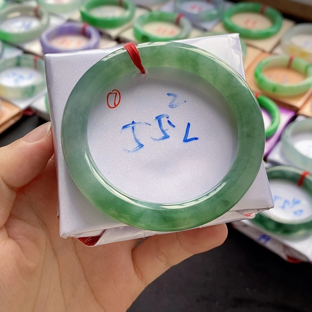 翡翠手镯未镶嵌7号