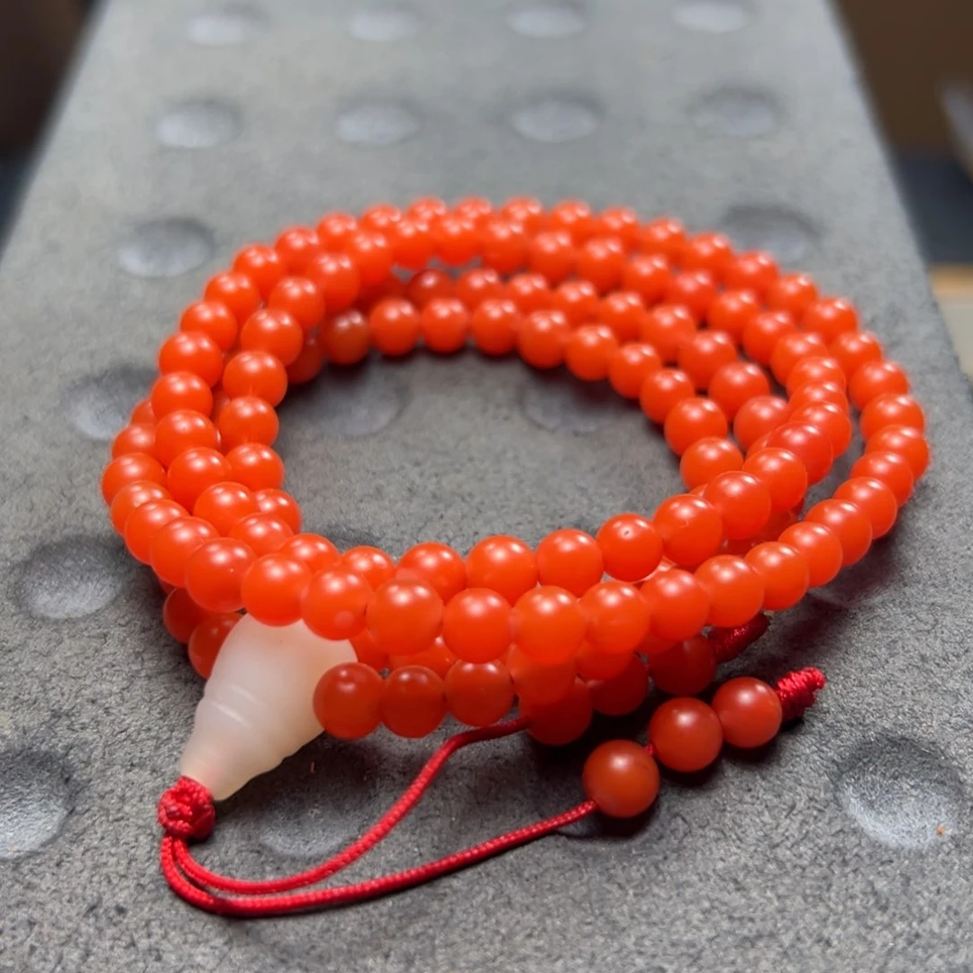 南红玛瑙杨柳冷水河料南红多圈尺寸5.5mm未镶嵌