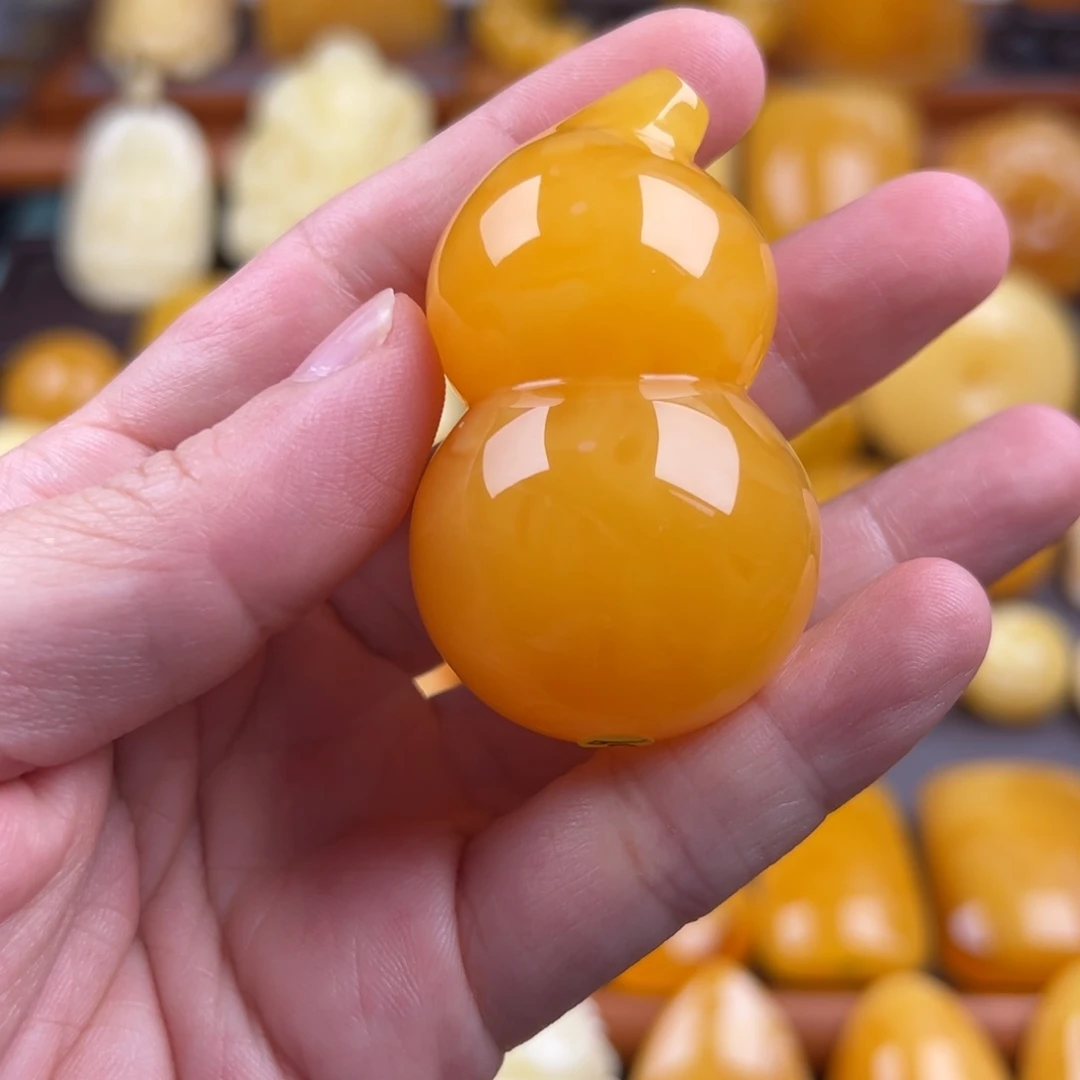 琥珀颈饰未镶嵌纯天然琥珀蜜蜡无优化