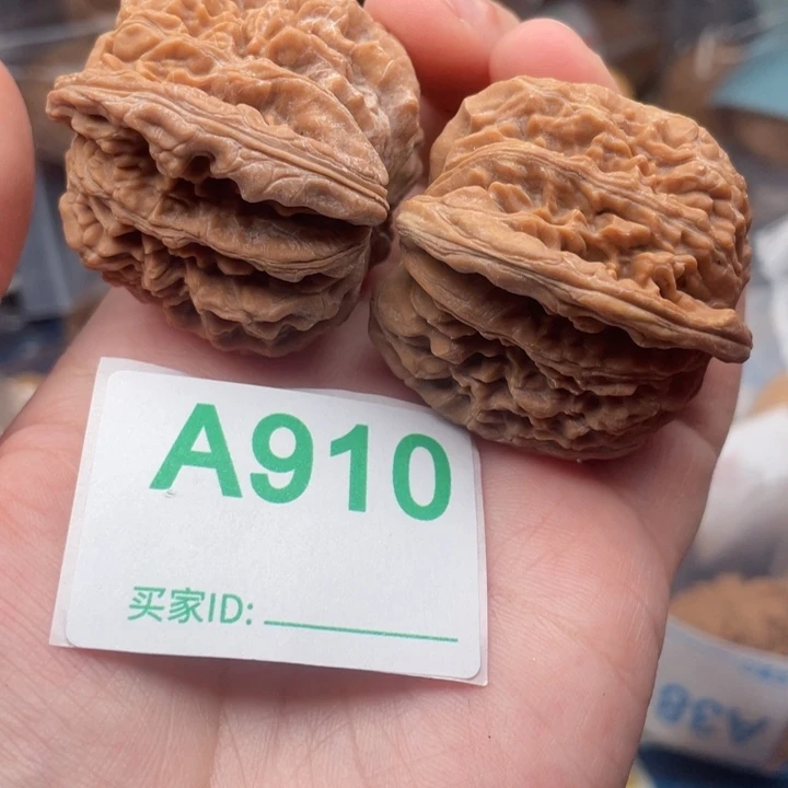 文玩核桃吊坠核桃