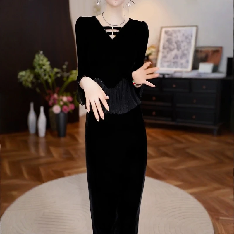 2025秋冬新款法式气质优雅假两件拼接休闲百搭通勤显瘦长袖连衣裙