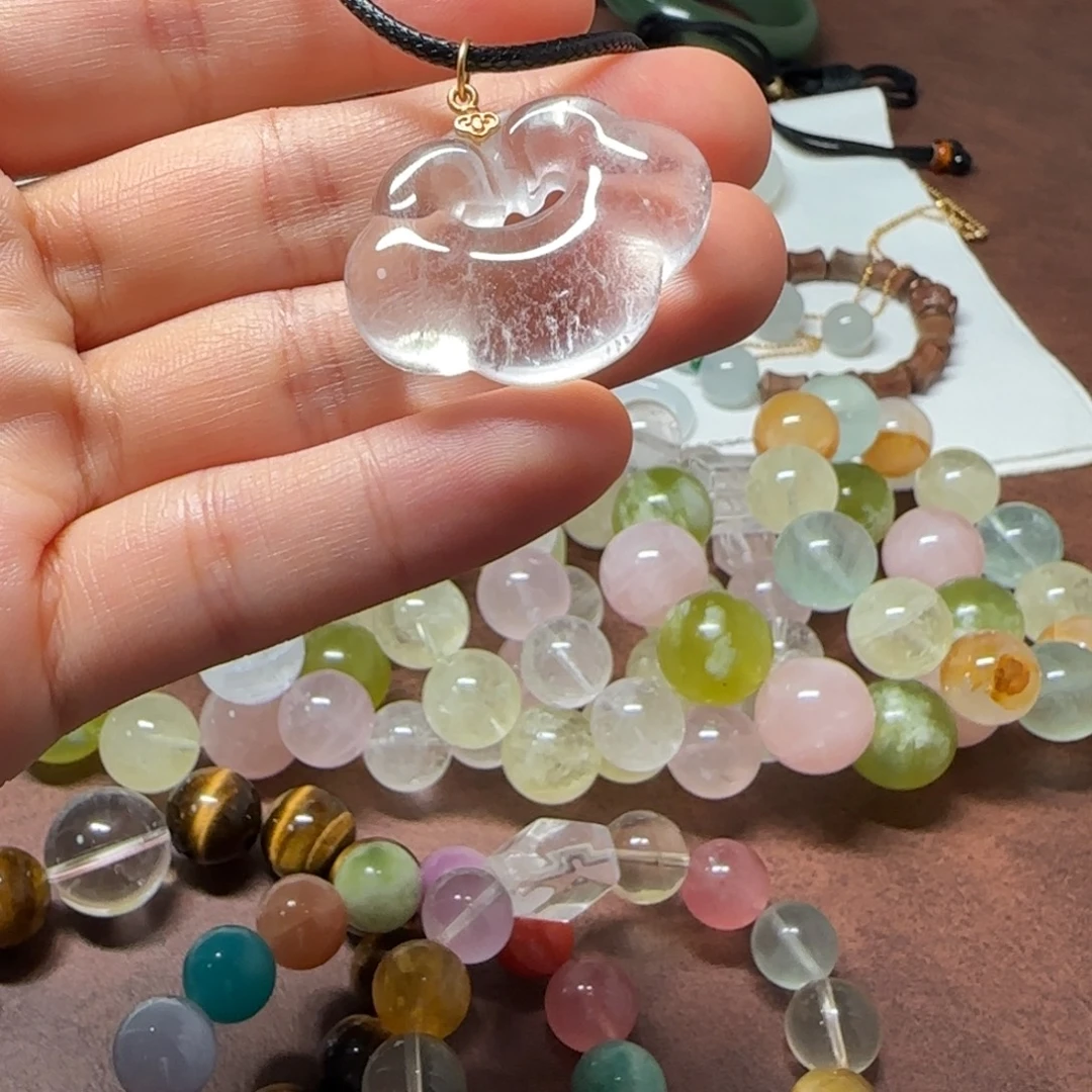 颈饰水晶合金如意锁