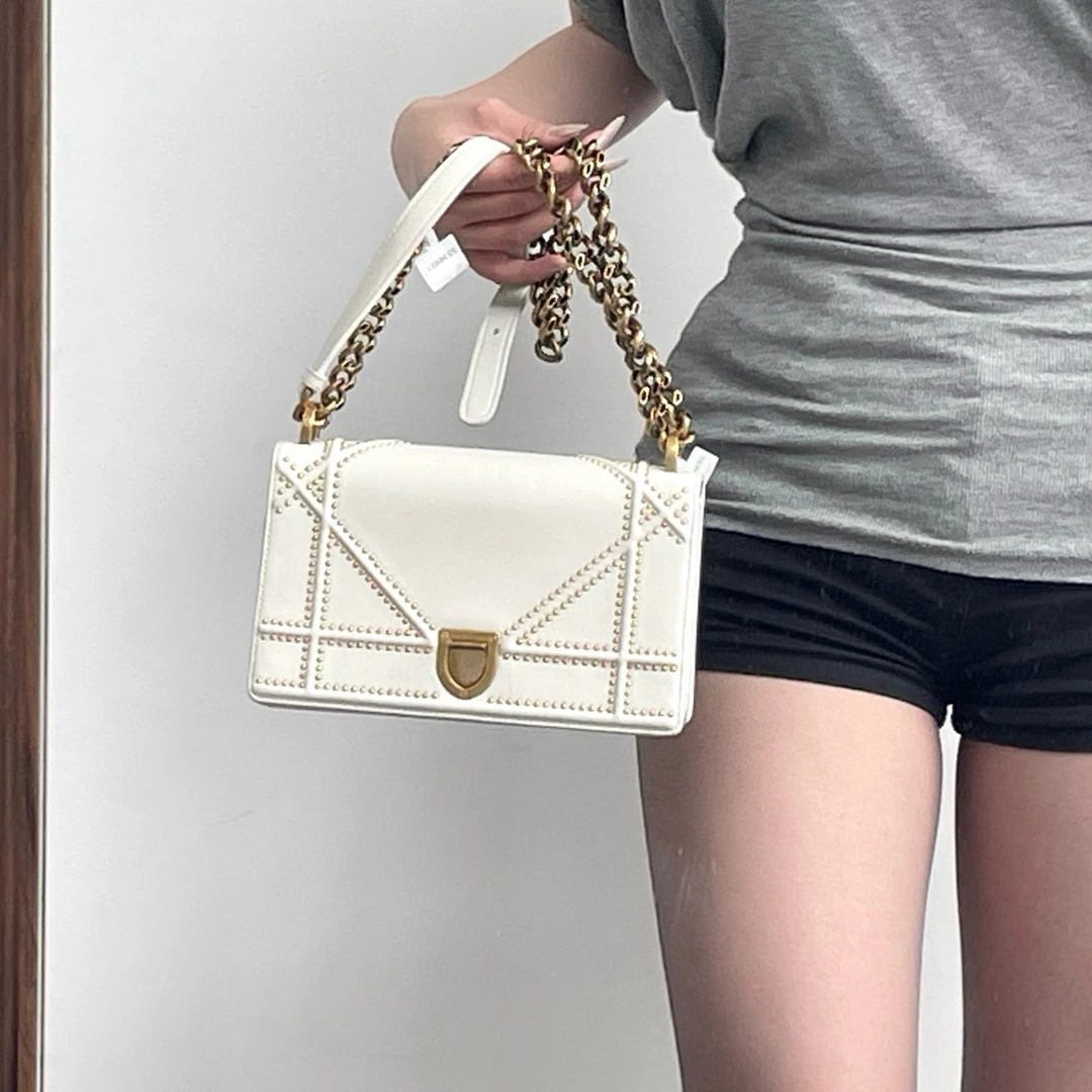 95新 DIOR/迪奥 dior白色盾牌单肩包