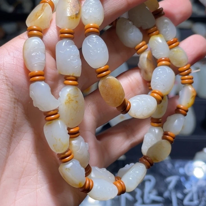 古***香和田玉（糖玉）未镶嵌手链