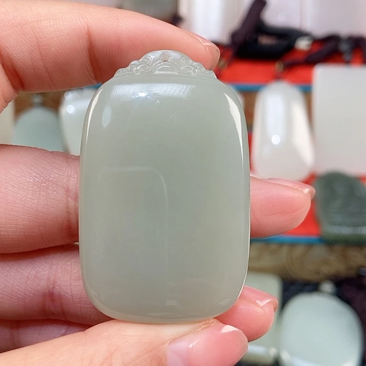 【闪购商品】颈饰未镶嵌和田玉