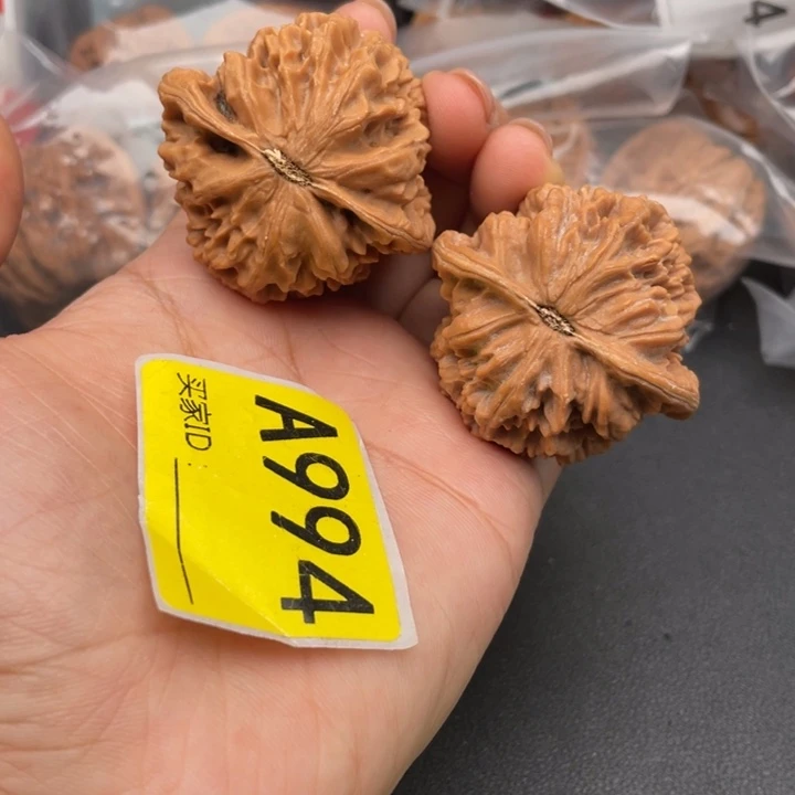 吊坠文玩核桃核桃