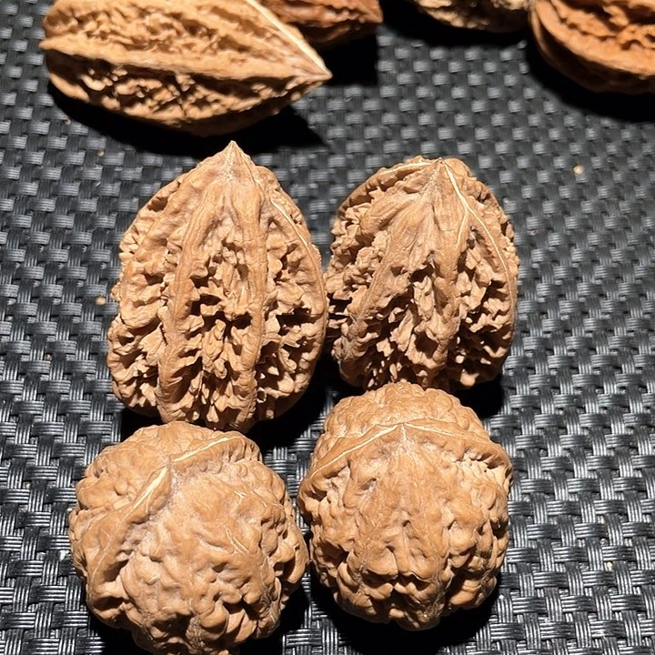 文玩核桃把件招*喵6666666