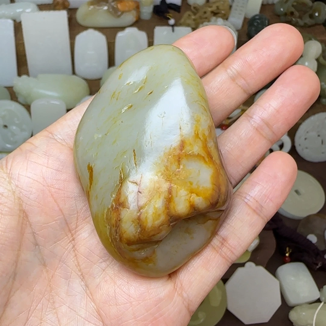 和田玉未镶嵌挂件