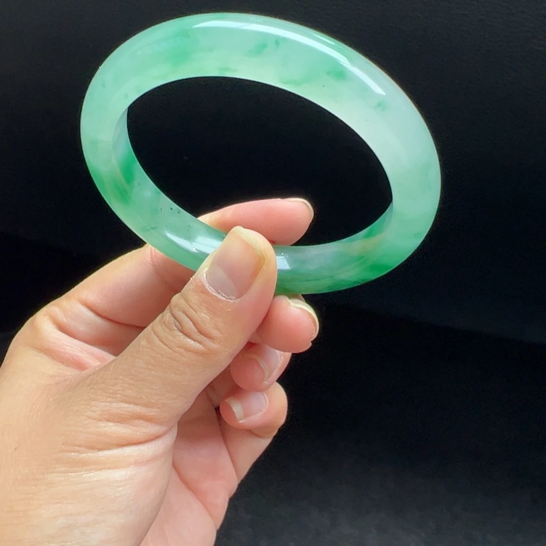 石英质玉未镶嵌手镯非洲翠5657