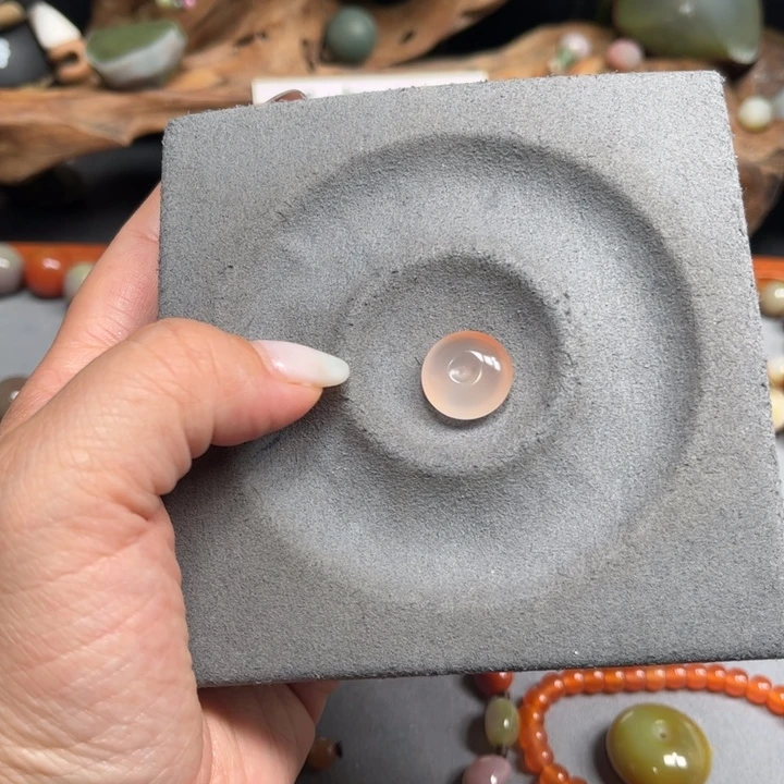 玛瑙/玉髓未镶嵌原矿盐源玛瑙产地直发