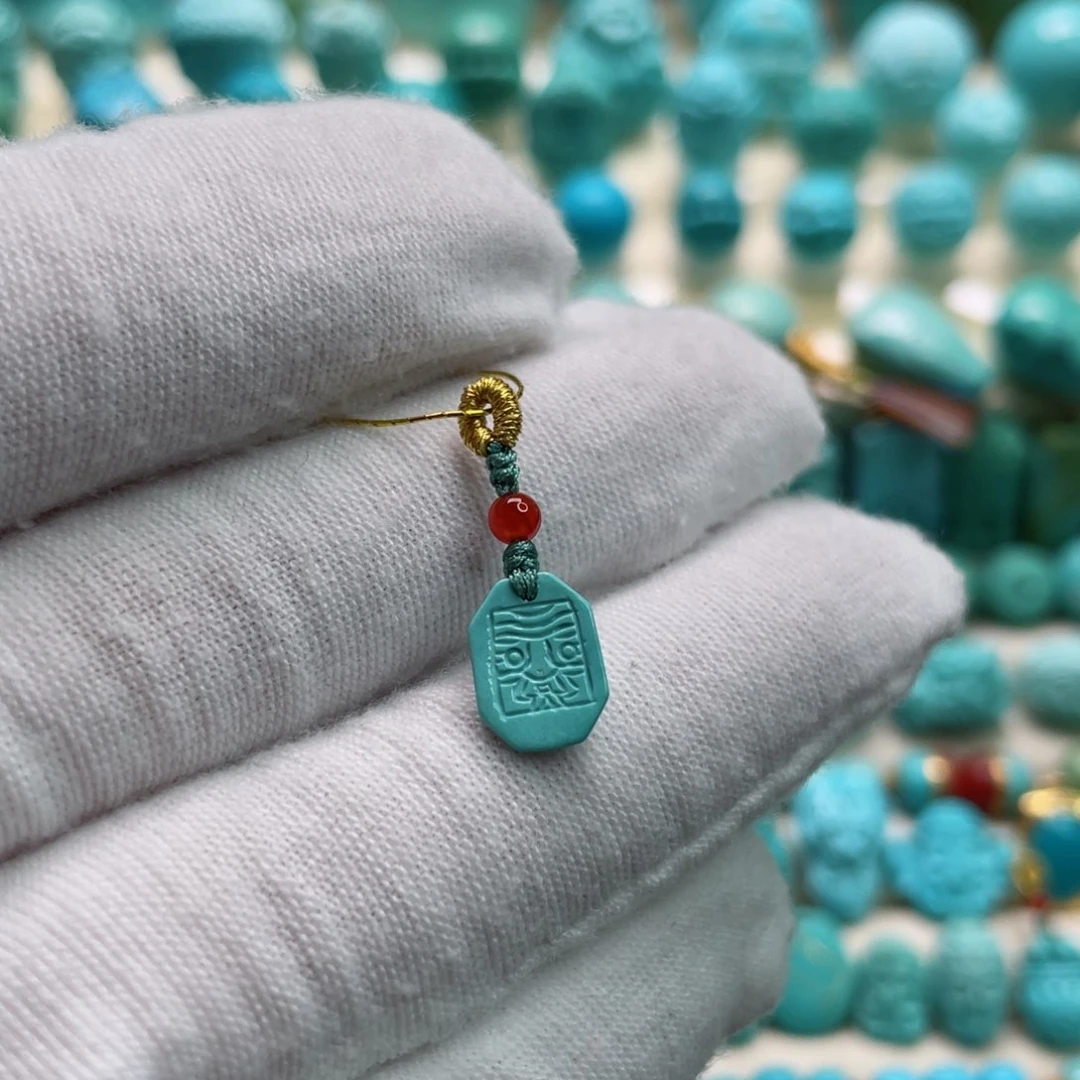 南红玛瑙颈饰未镶嵌