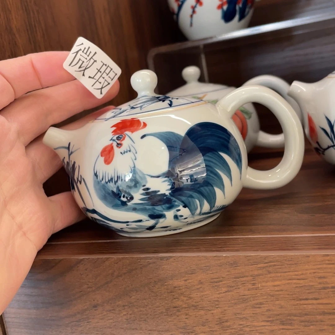 釉下手绘茶具微瑕