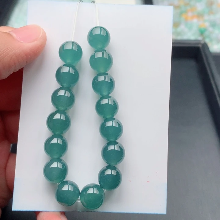小***葡翡翠未镶嵌手链多样性