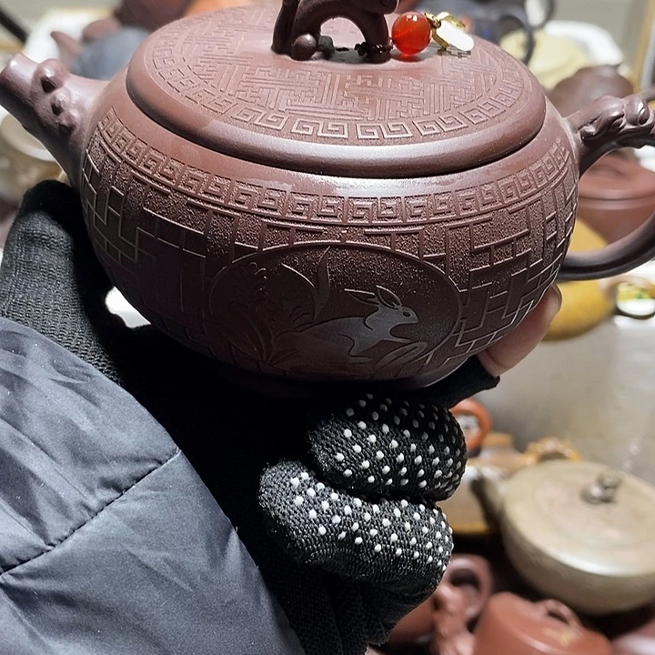 紫砂茶壶微瑕微笑