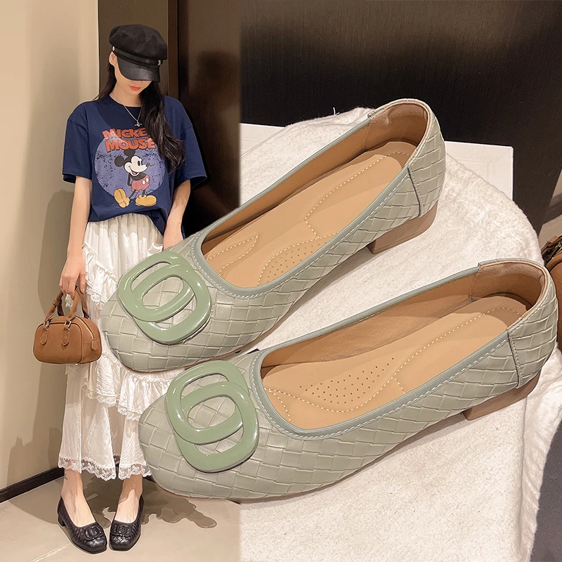 2025套脚薄款法式平底鞋复古奶奶鞋方头软底单鞋