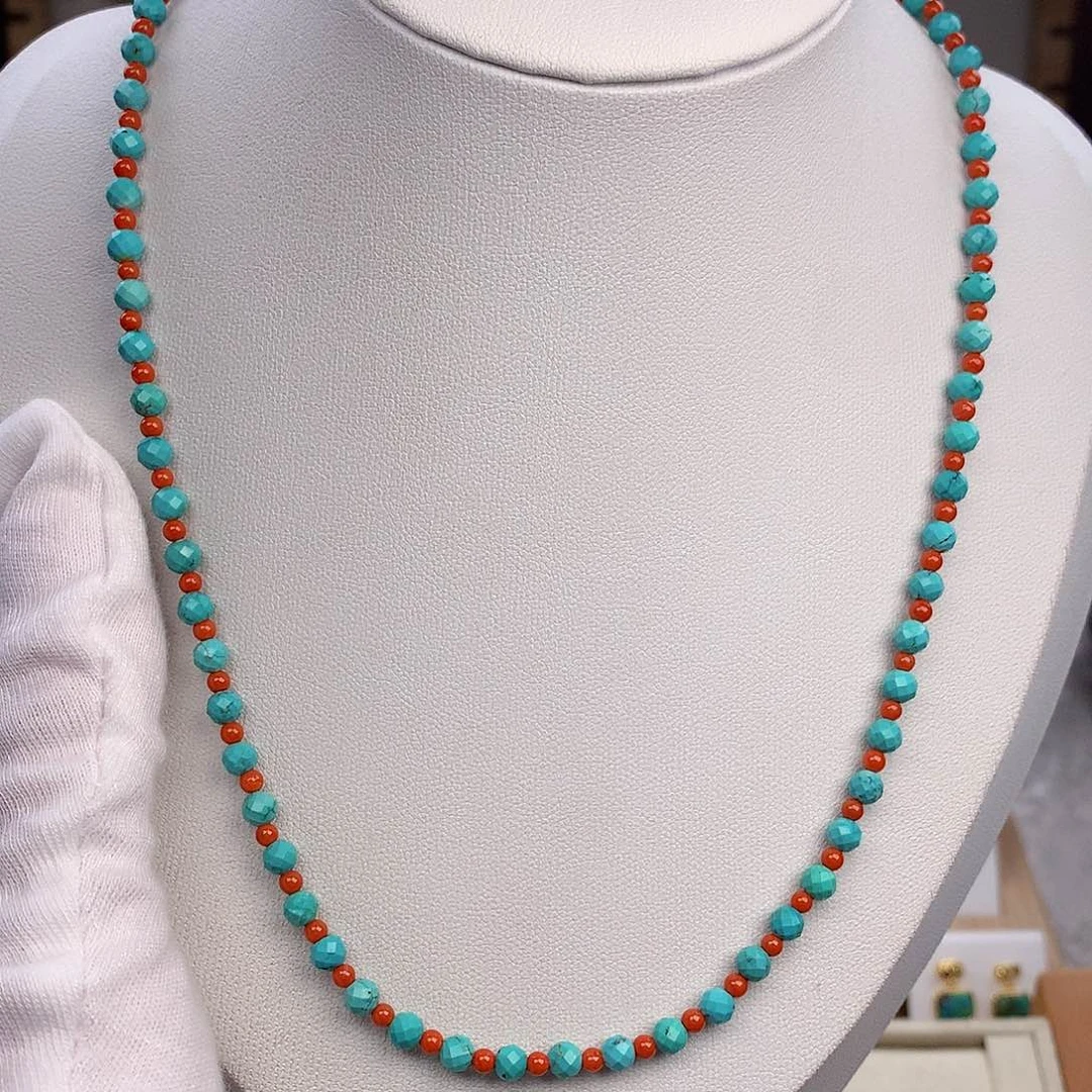 绿松石颈饰未镶嵌