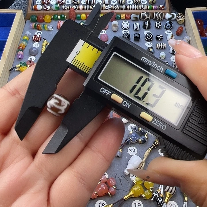 玛瑙/玉髓未镶嵌饰品