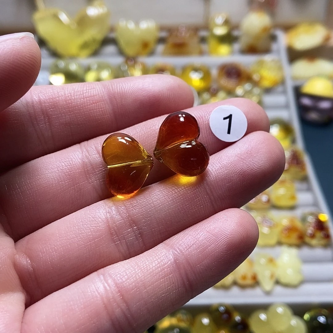 琥珀未镶嵌裸石天然琥珀蜜蜡