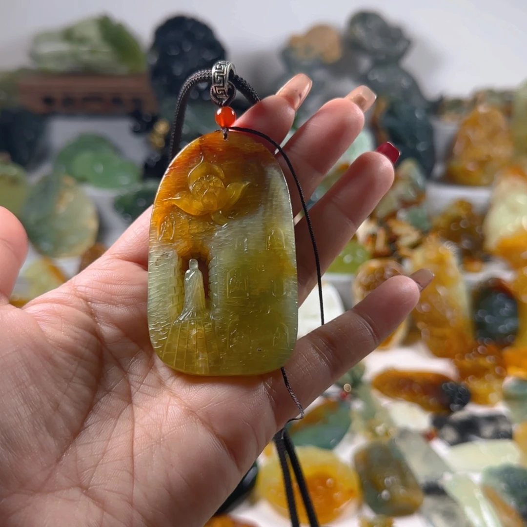 蛇纹石玉颈饰未镶嵌毛*