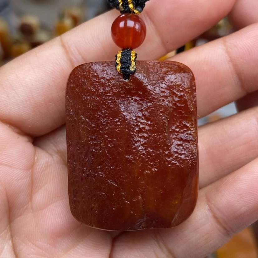 【闪购商品】琥珀颈饰未镶嵌