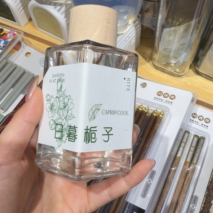 一****栀子味道香薰一个装