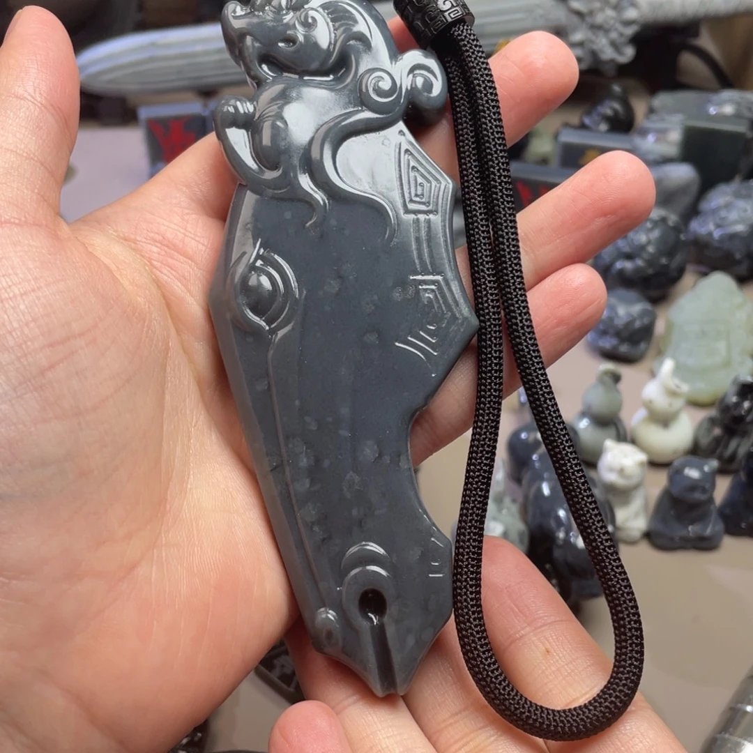 和田玉未镶嵌挂件