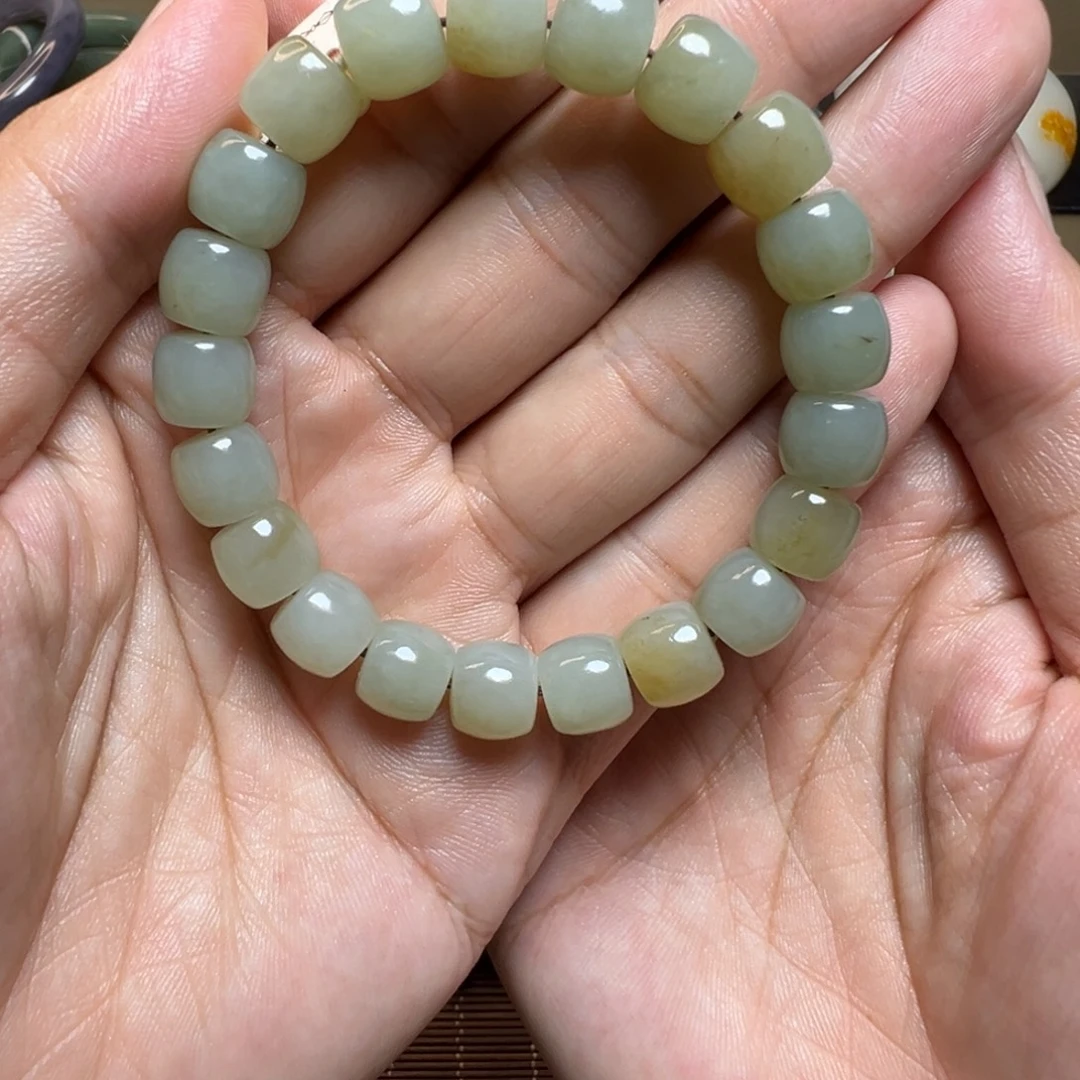 和田玉未镶嵌手链