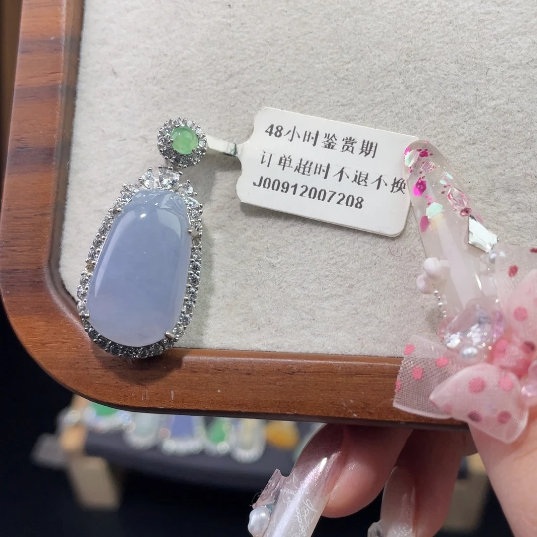 翡翠银S925镶嵌吊坠(赠链)