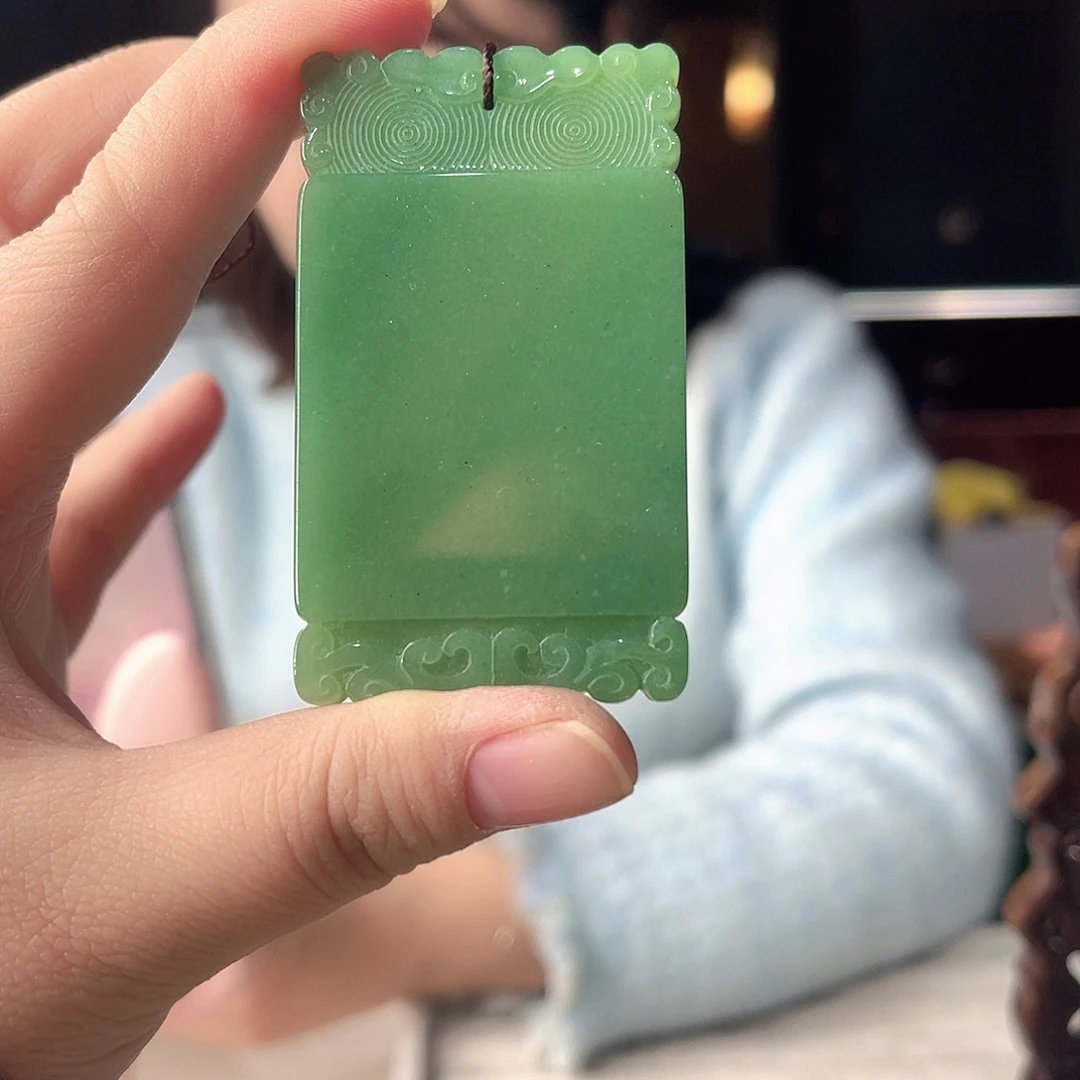 密玉（石英质玉）未镶嵌颈饰