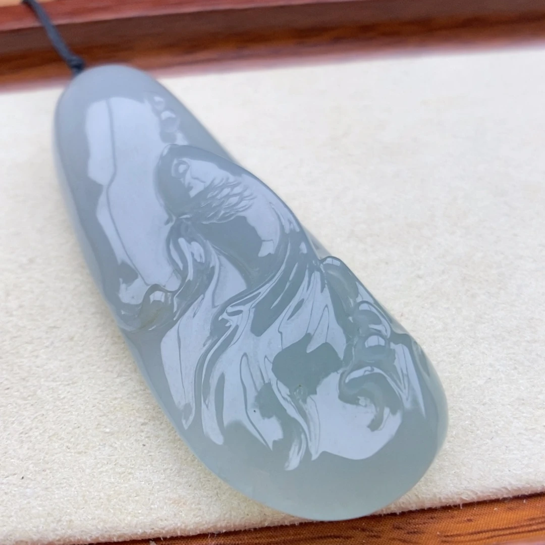 翡翠未镶嵌颈饰吊坠24