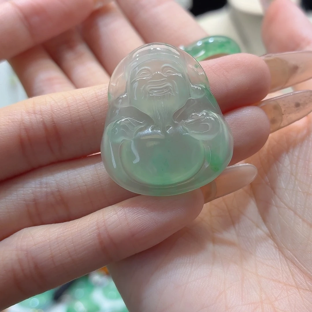 石英质玉未镶嵌颈饰