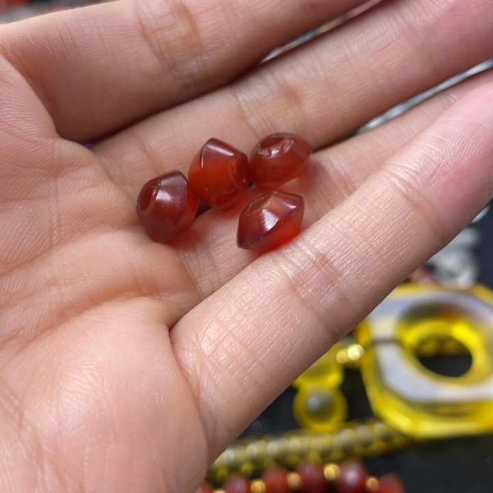 任***轩玛瑙/玉髓颈饰未镶嵌