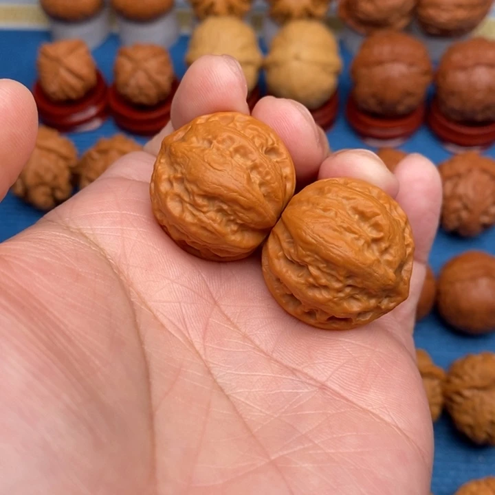 把件文玩核桃小霸王龙